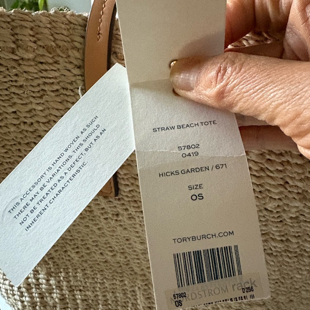Title
Tory Burch Straw Beach Tote – Large – New - Picture 6 of 6